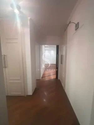 أخرى