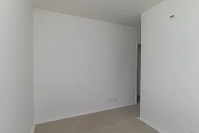 أخرى