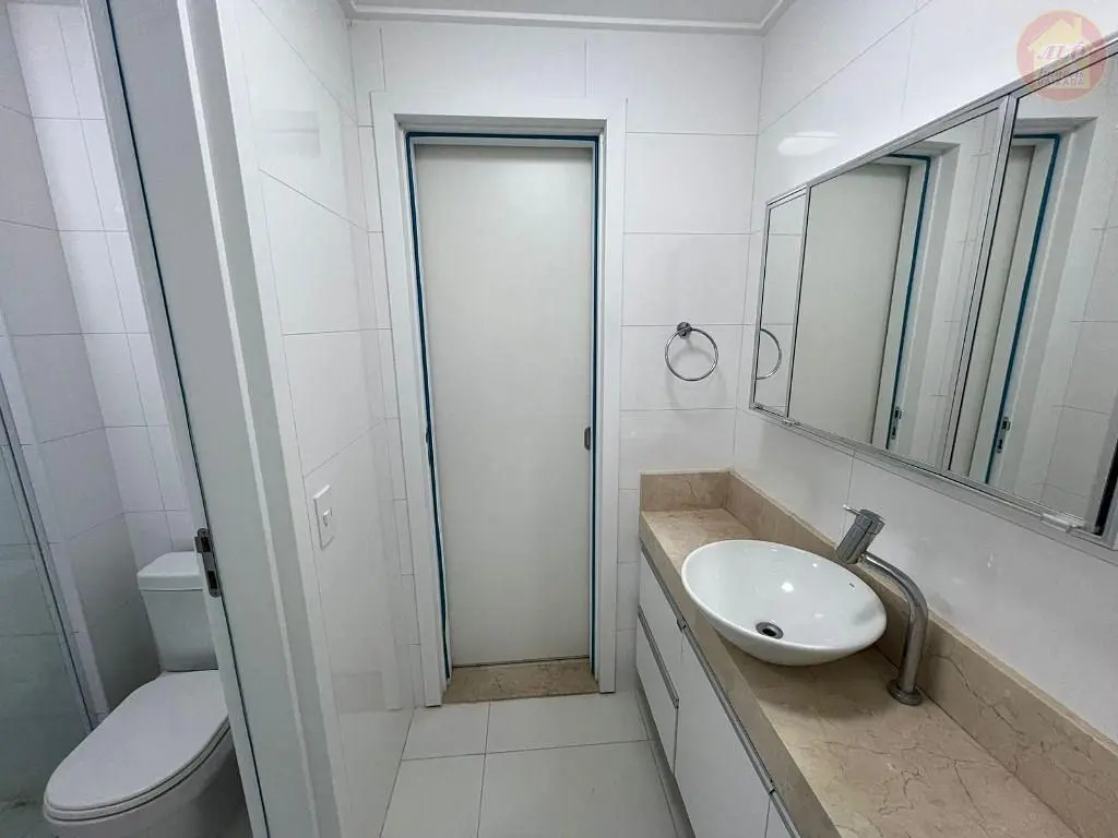 أخرى