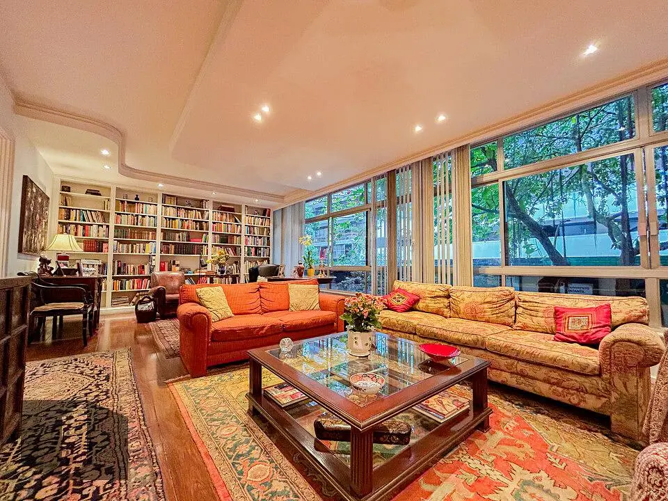 أخرى