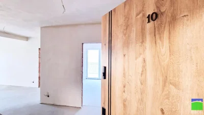 أخرى