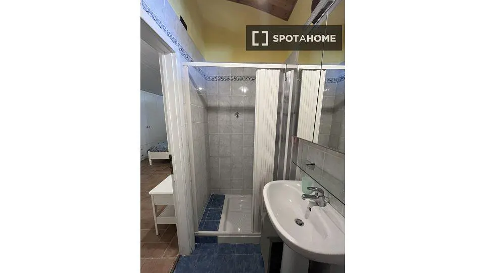 Хол