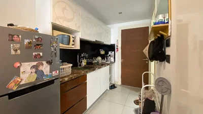 أخرى