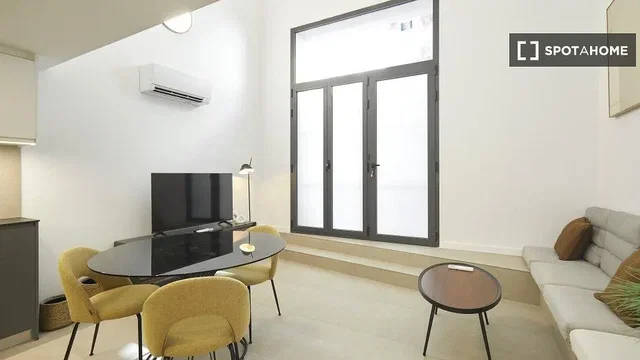 Σαλόνι