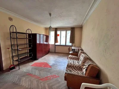 Хол
