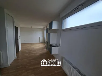 Хол