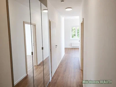 أخرى