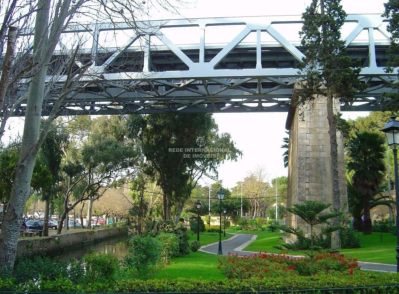 Altro