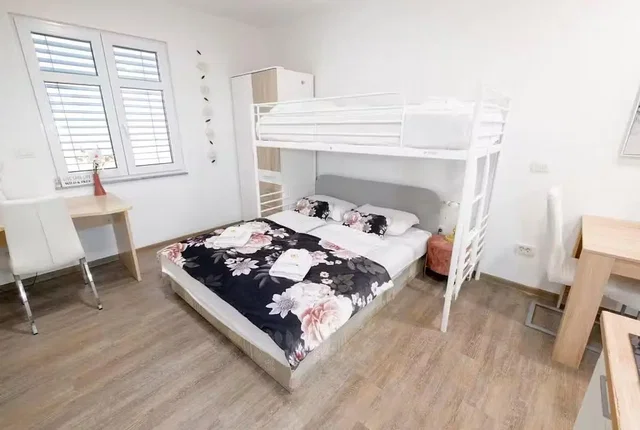 Хол
