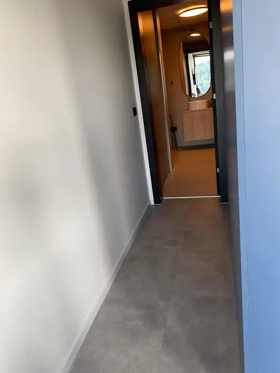 Хол