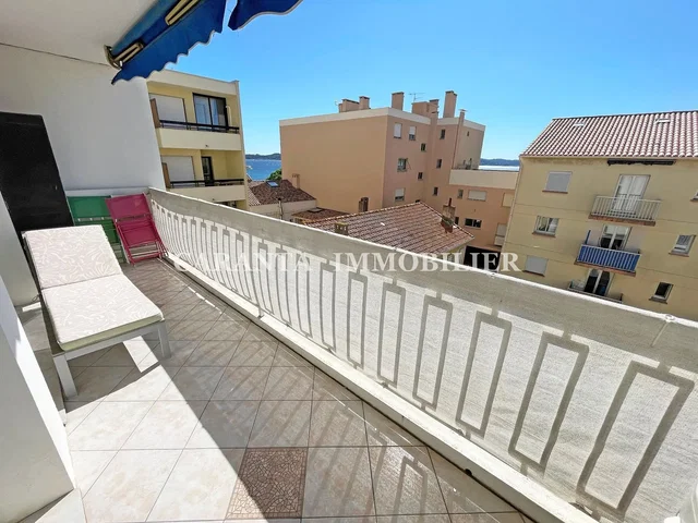 Хол