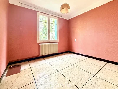 Хол