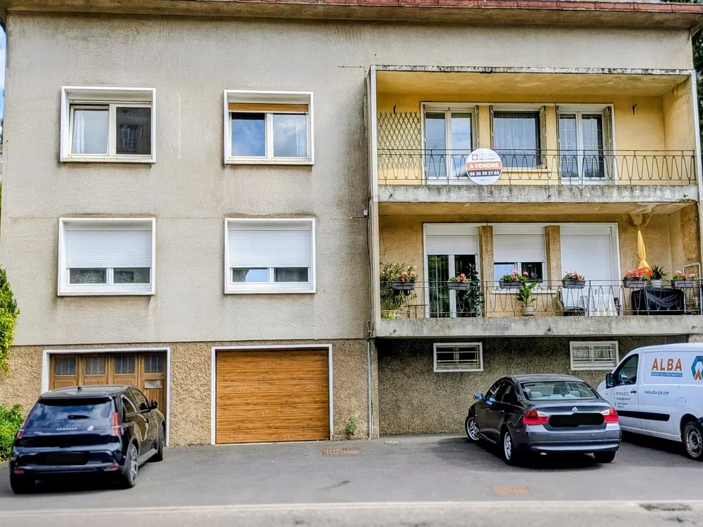 Хол