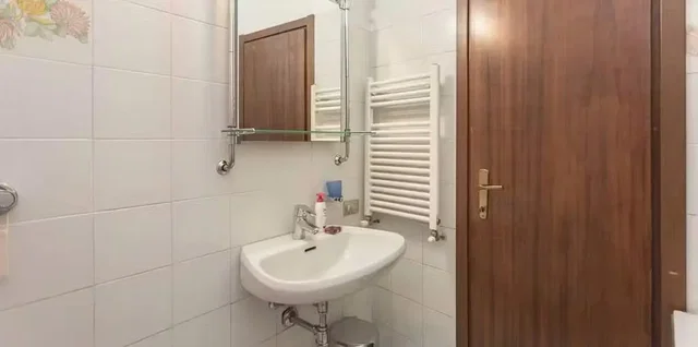 Хол