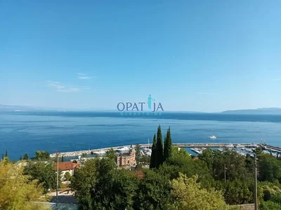 Хол