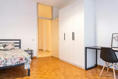 Хол