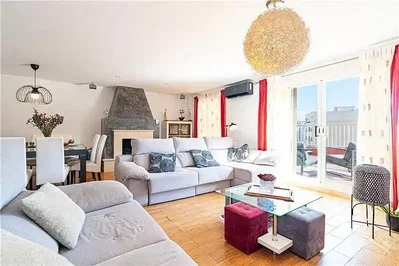 Wohnzimmer