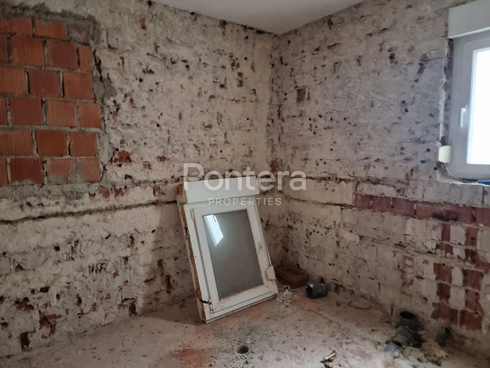 Хол