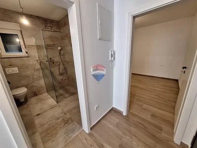 Хол