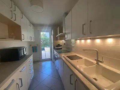 Хол