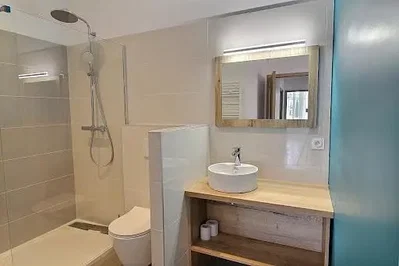 Хол