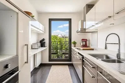 Хол