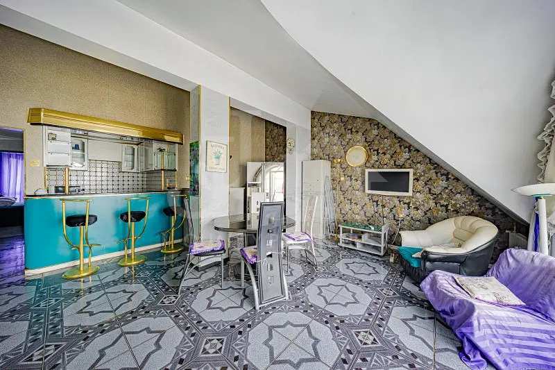 Salon