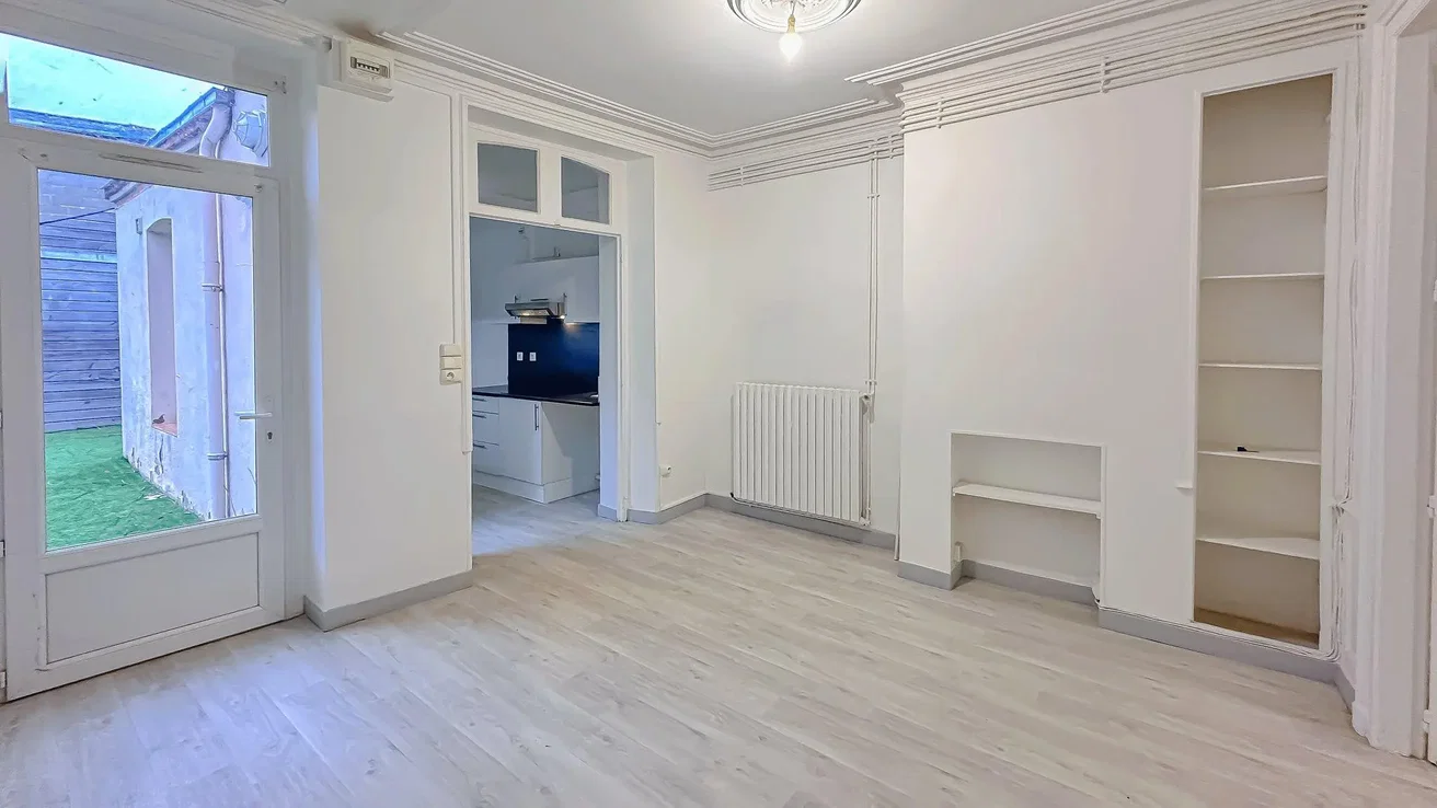 Salon