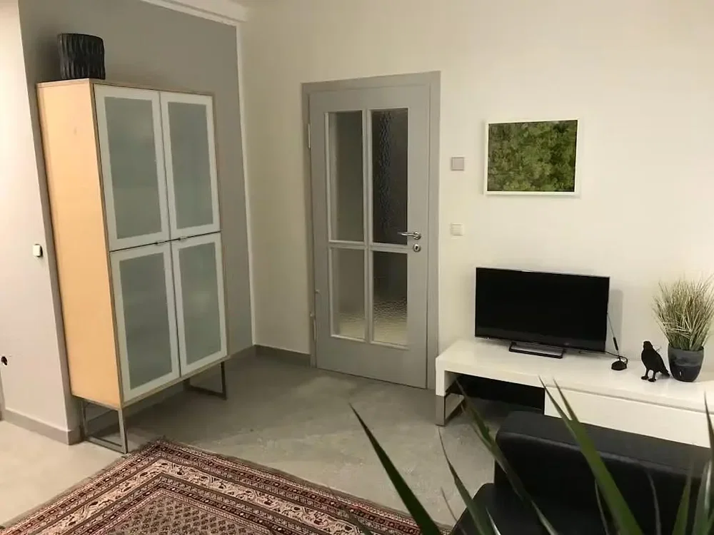 Хол