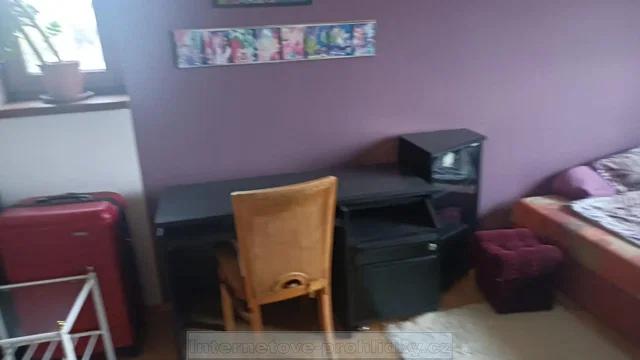 أخرى