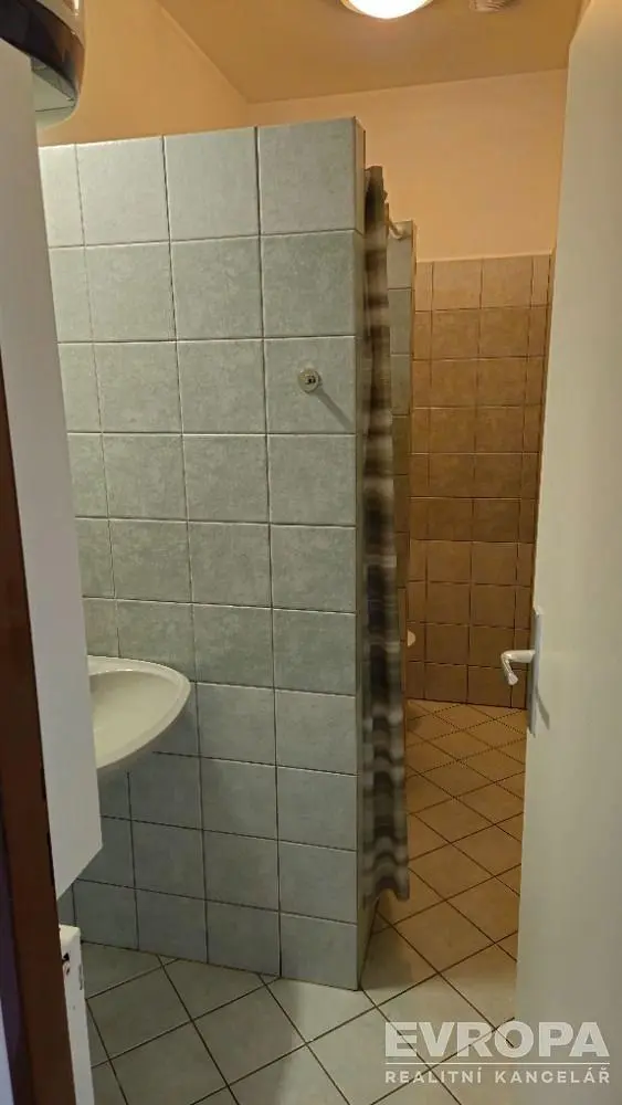 Ostatní