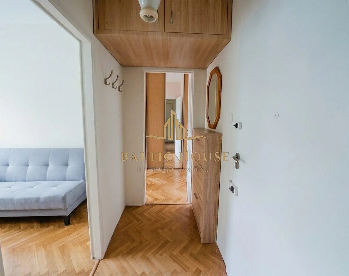 أخرى