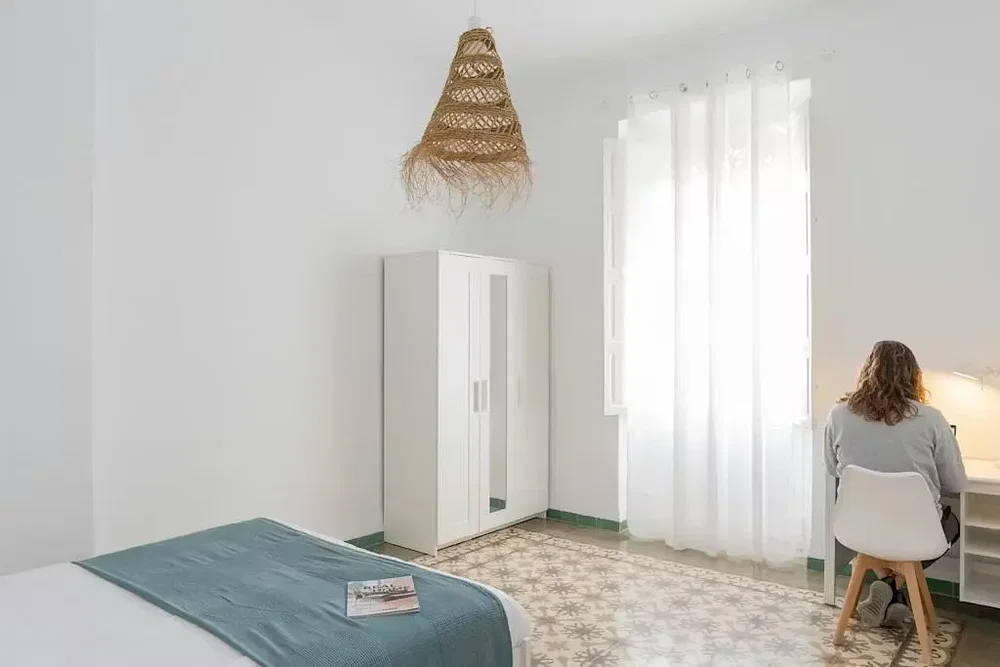Хол