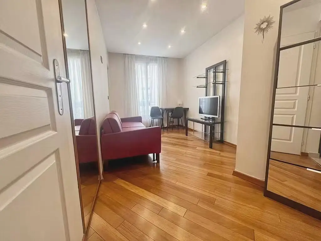 Salon