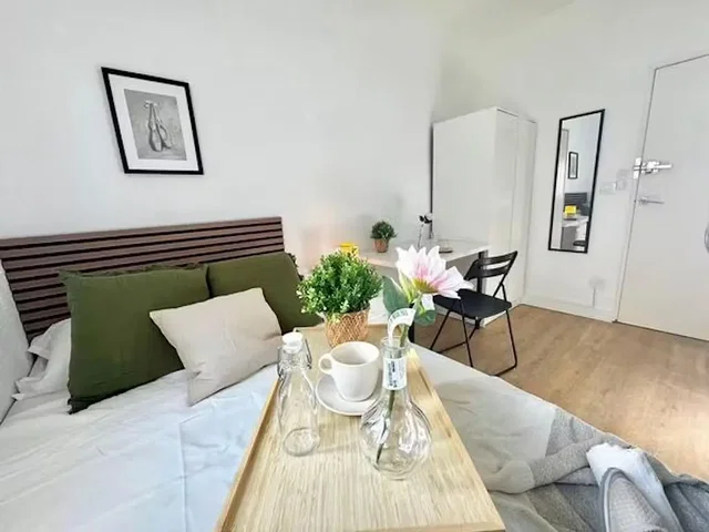 Salon
