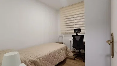 Хол