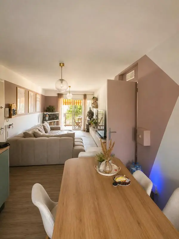 Хол