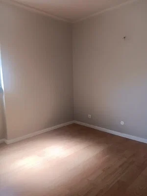 أخرى