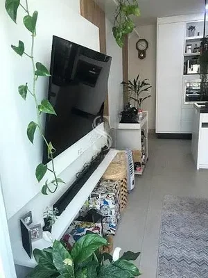 أخرى