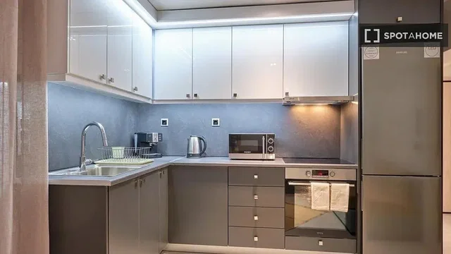 Хол