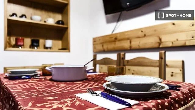 Хол