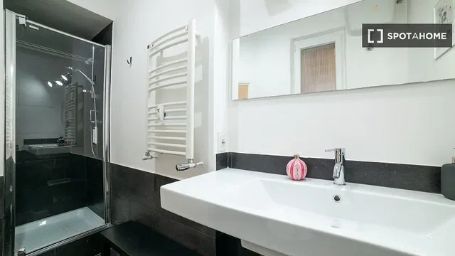 Хол