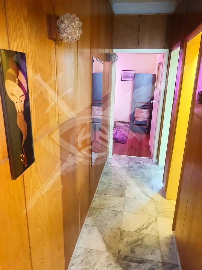 Хол