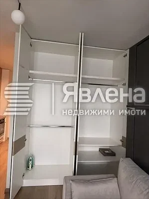 Хол