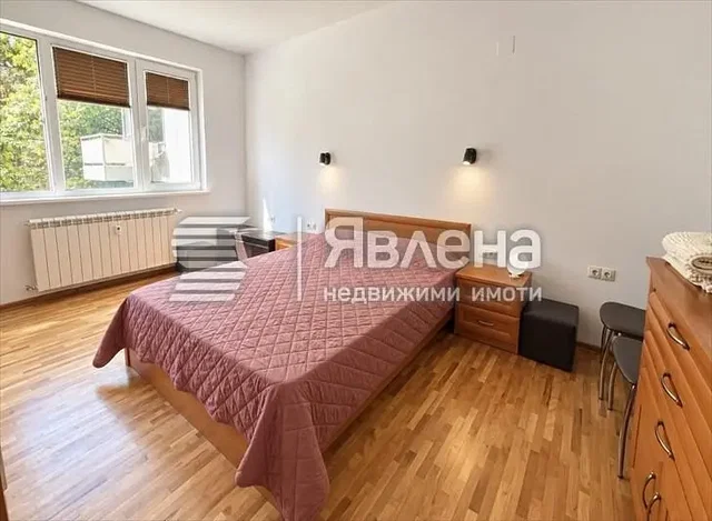 Хол