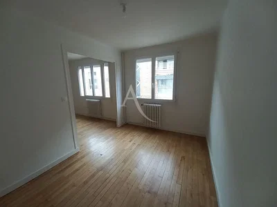Хол
