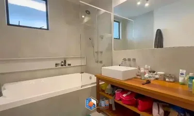 Otro