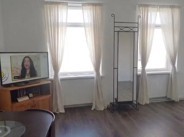 Хол