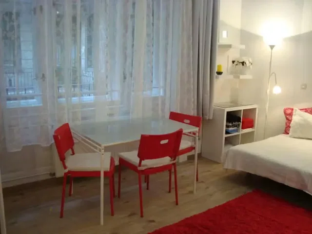 Salon