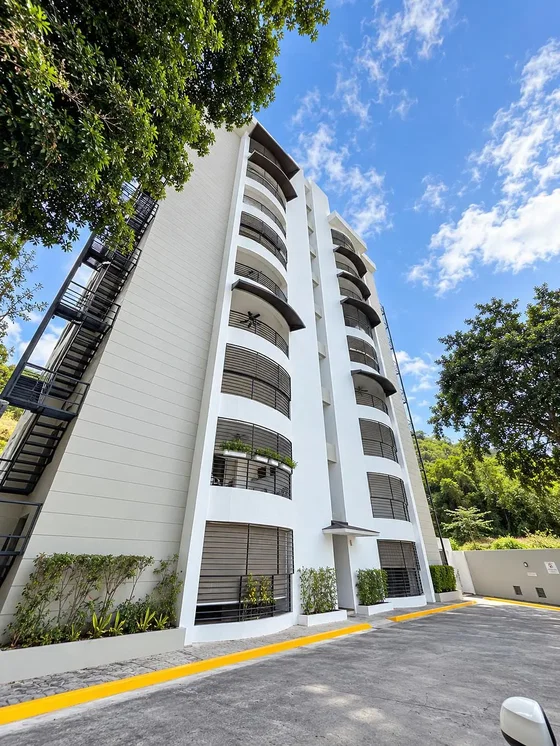 Хол
